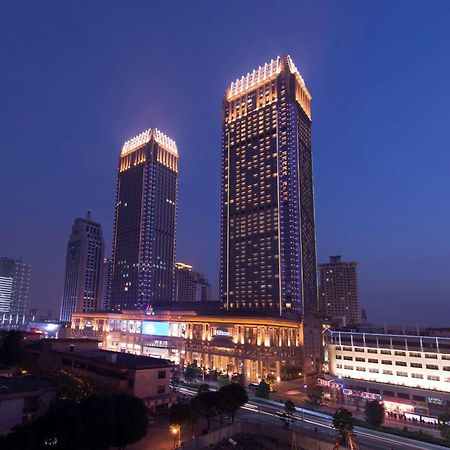 Отель Hilton Zhongshan Downtown Экстерьер фото