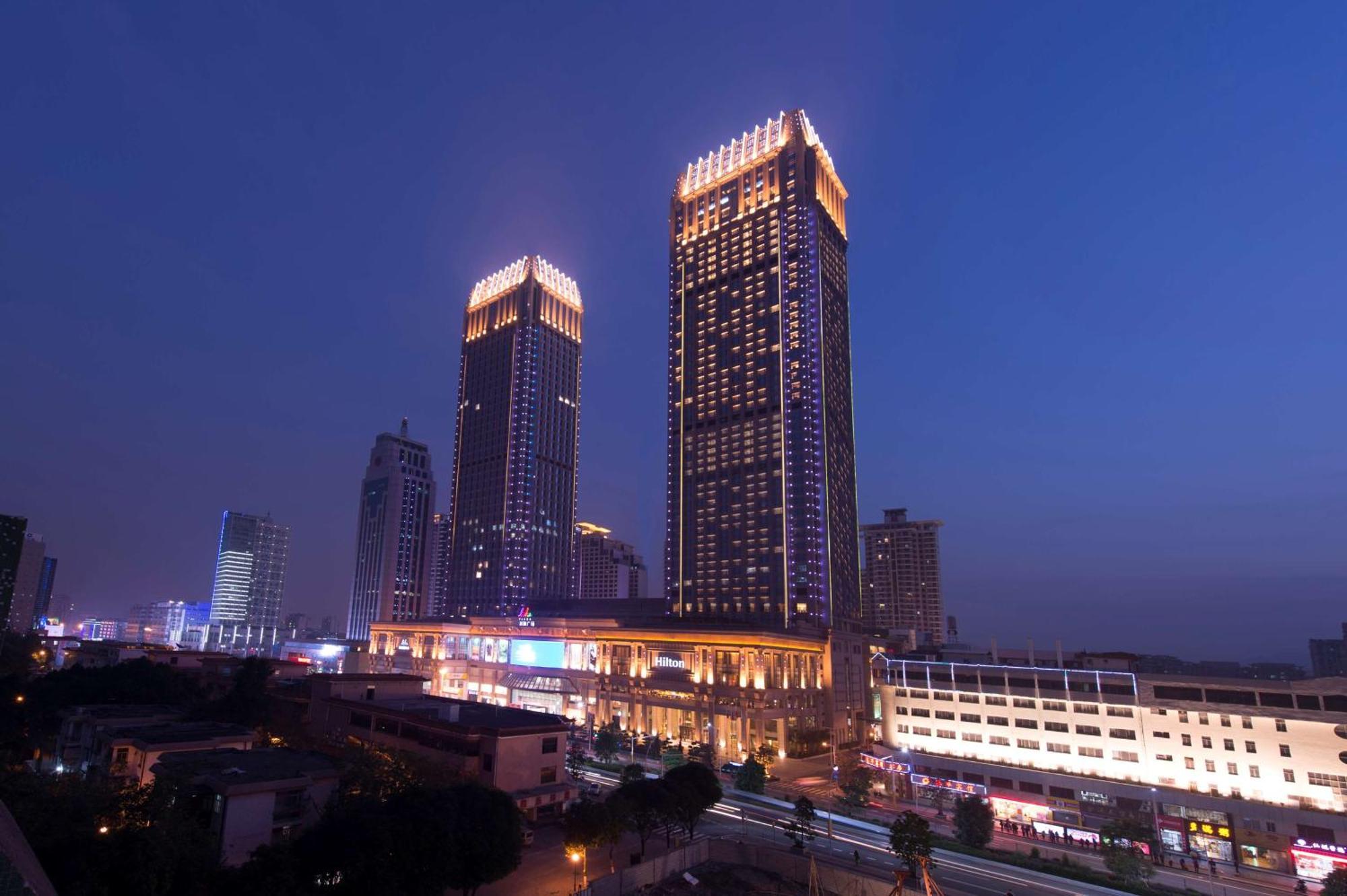 Отель Hilton Zhongshan Downtown Экстерьер фото